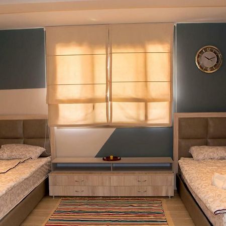 Beau Studio, Cozy, Quartier Vivant, Proche De Tous Apartment Oujda Exterior photo