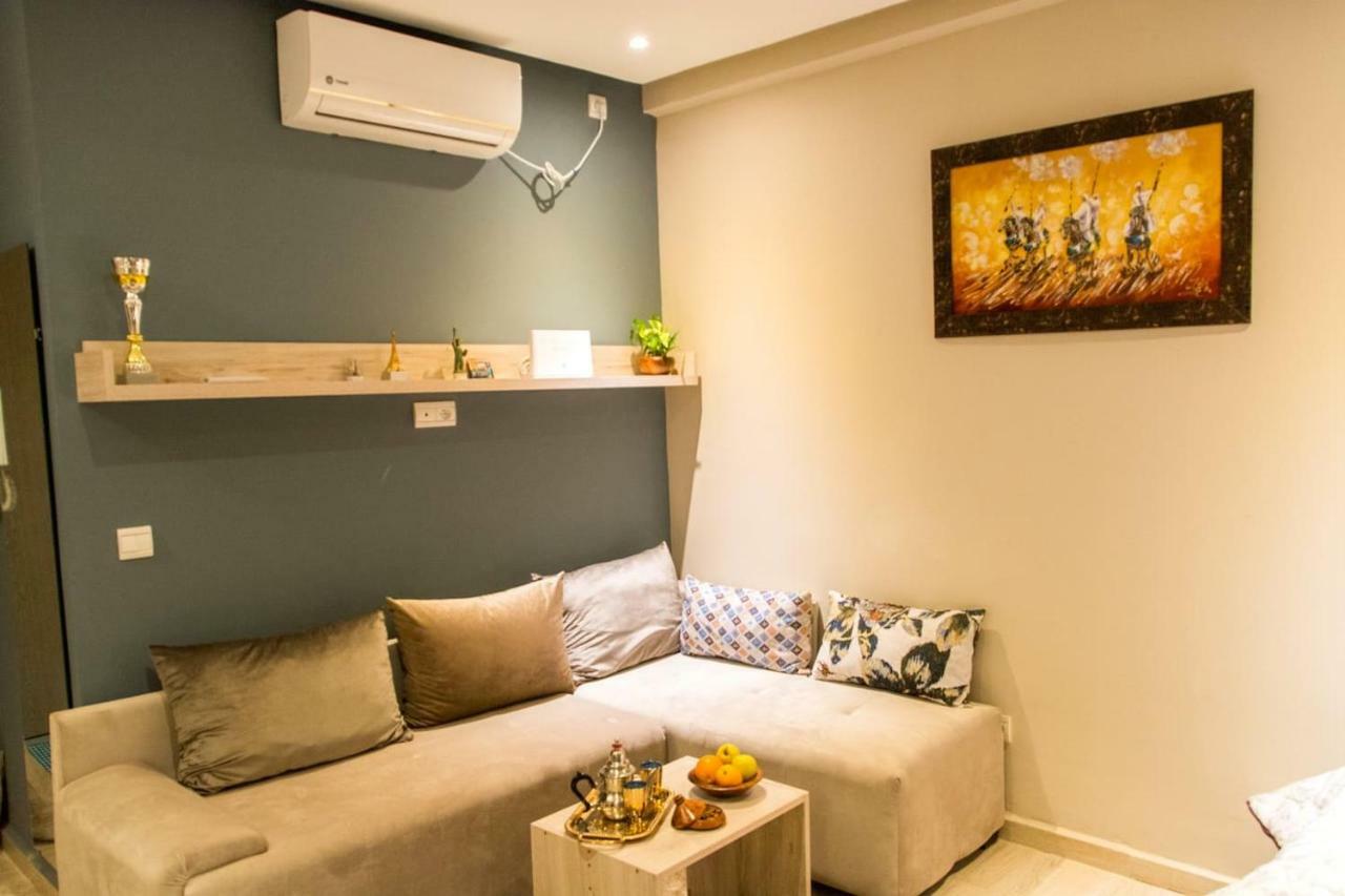 Beau Studio, Cozy, Quartier Vivant, Proche De Tous Apartment Oujda Exterior photo